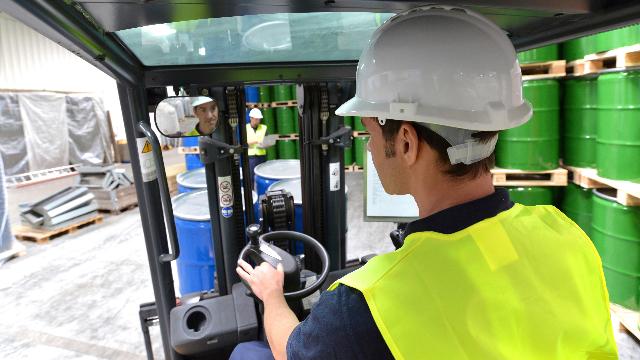 Forklift Operator Safety Training (All Classes of Lift Trucks – CSA Compliant)